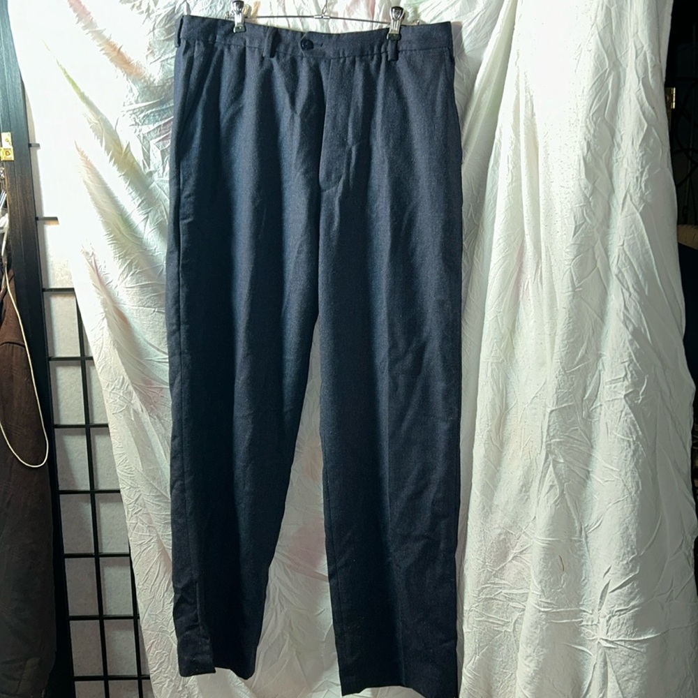 Tommy Hilfiger men’s twill dress pants. 36X32.